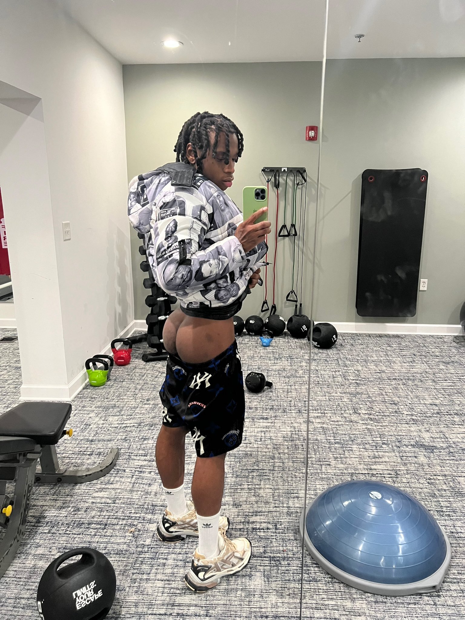 5 Top Sites for Free Porn Downloads